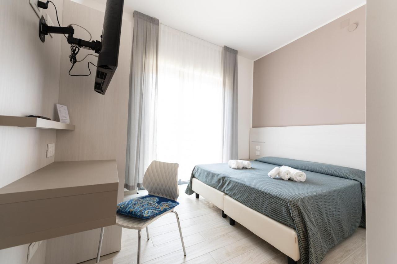 Hotel La Bussola Ortona Esterno foto