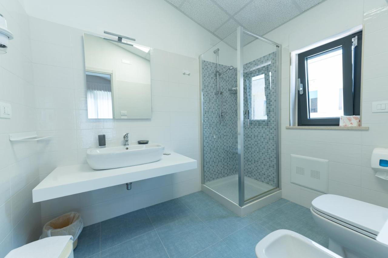 Hotel La Bussola Ortona Esterno foto