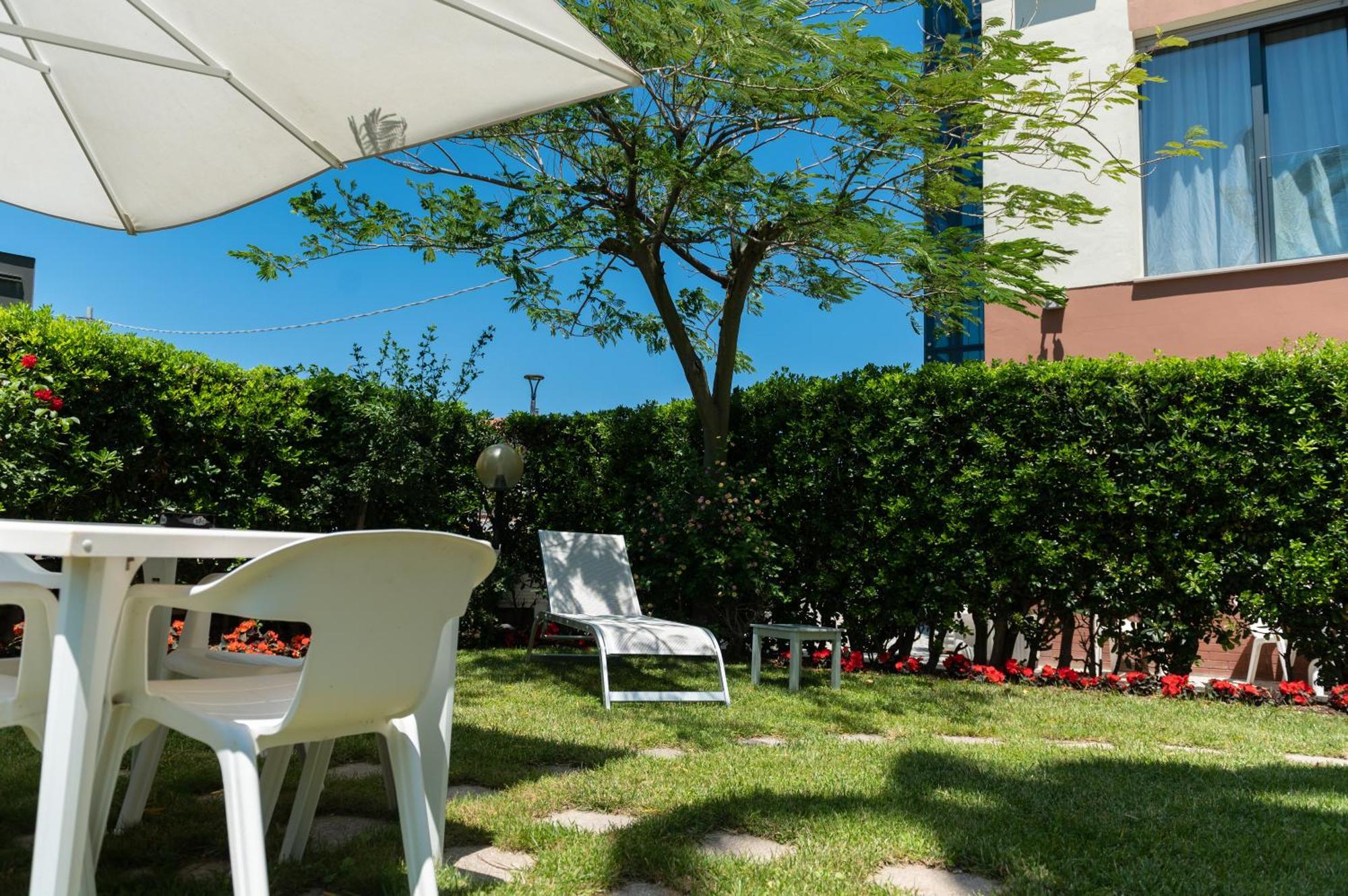 Hotel La Bussola Ortona Esterno foto
