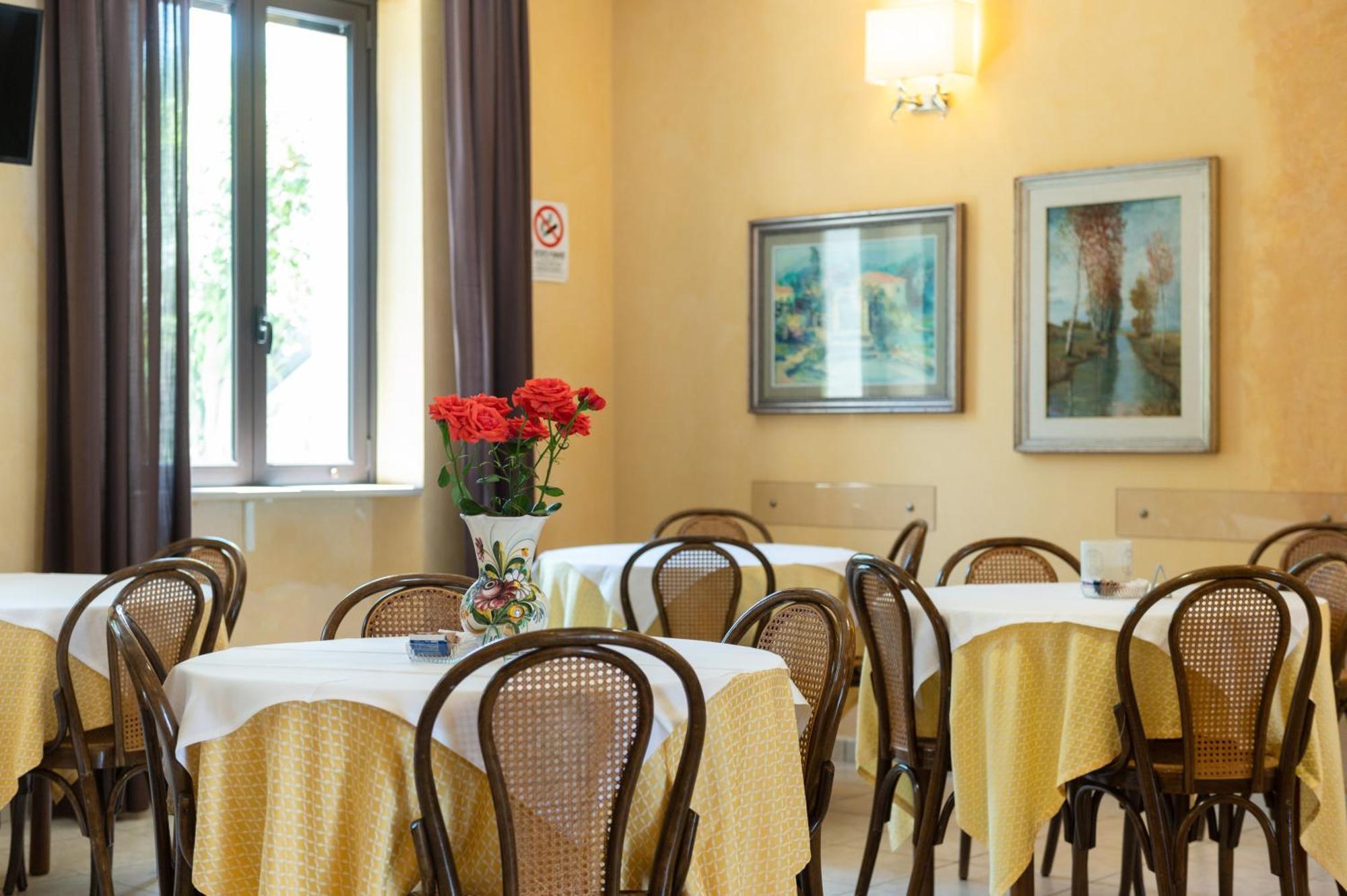Hotel La Bussola Ortona Esterno foto