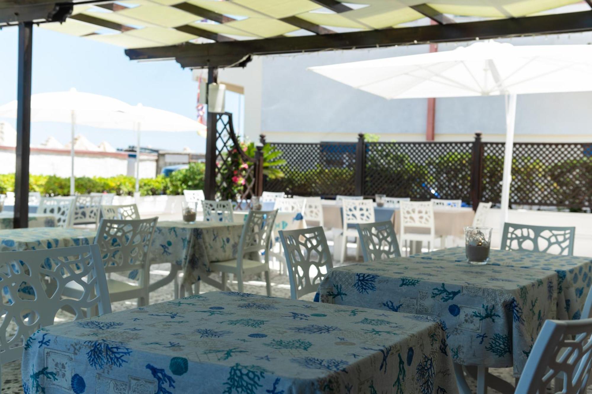 Hotel La Bussola Ortona Esterno foto